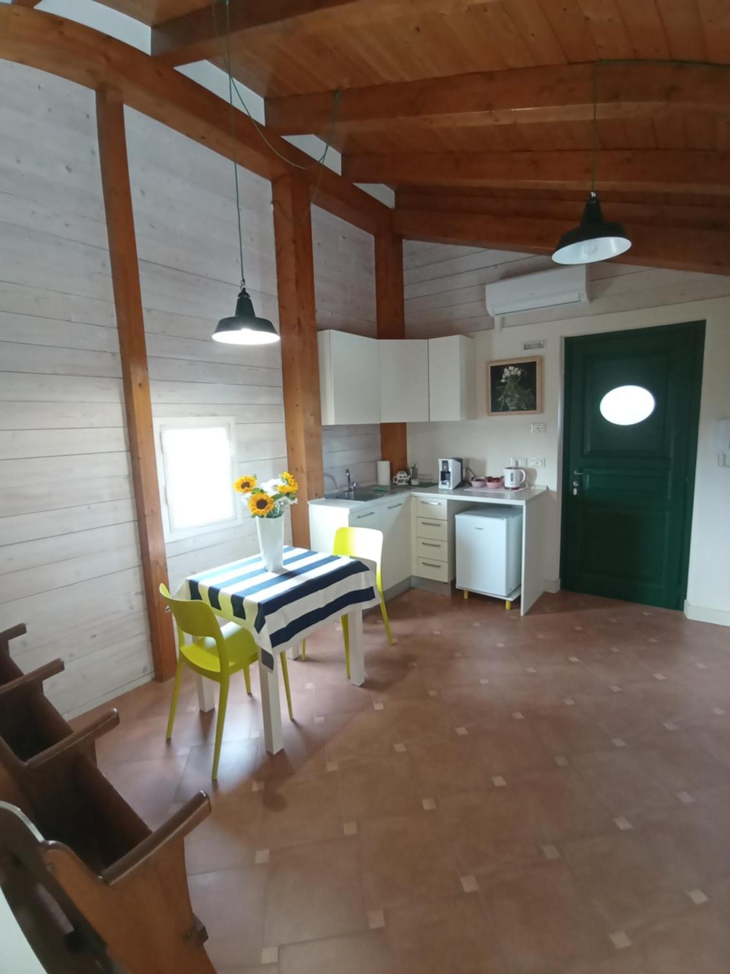 Le Petit Relais Bed & Breakfast Viterbo Bagian luar foto